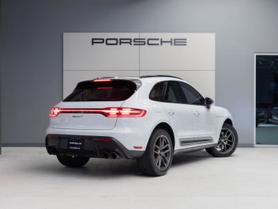 2024 Porsche Macan Macan T (MY24)