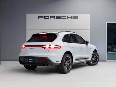 2024 Porsche Macan Macan T (MY24)