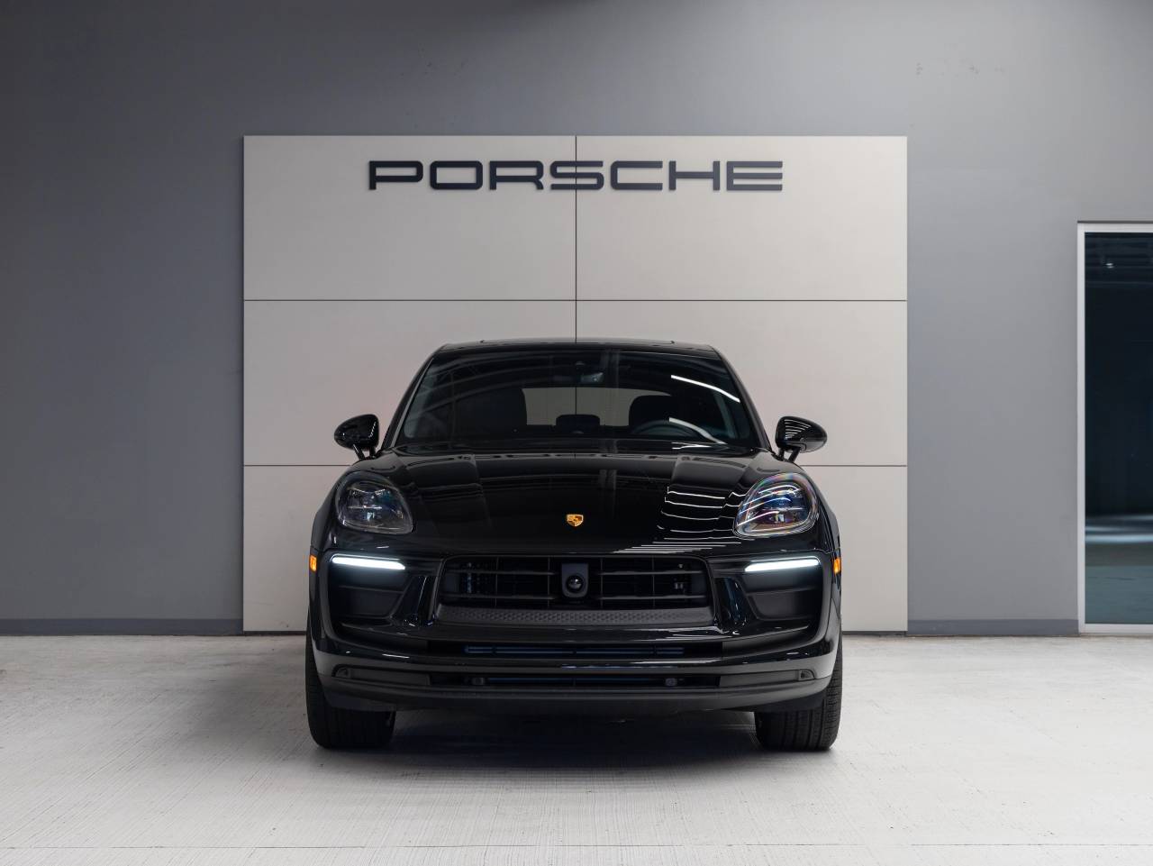 2025 Porsche Macan Macan