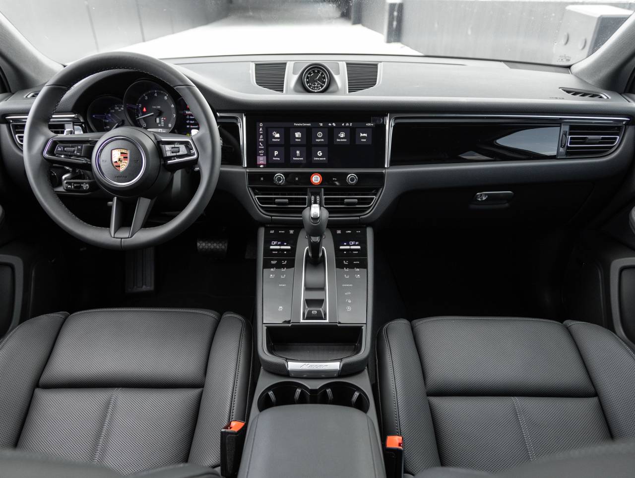 2025 Porsche Macan Macan