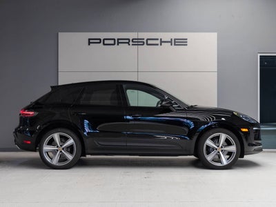 2025 Porsche Macan Macan