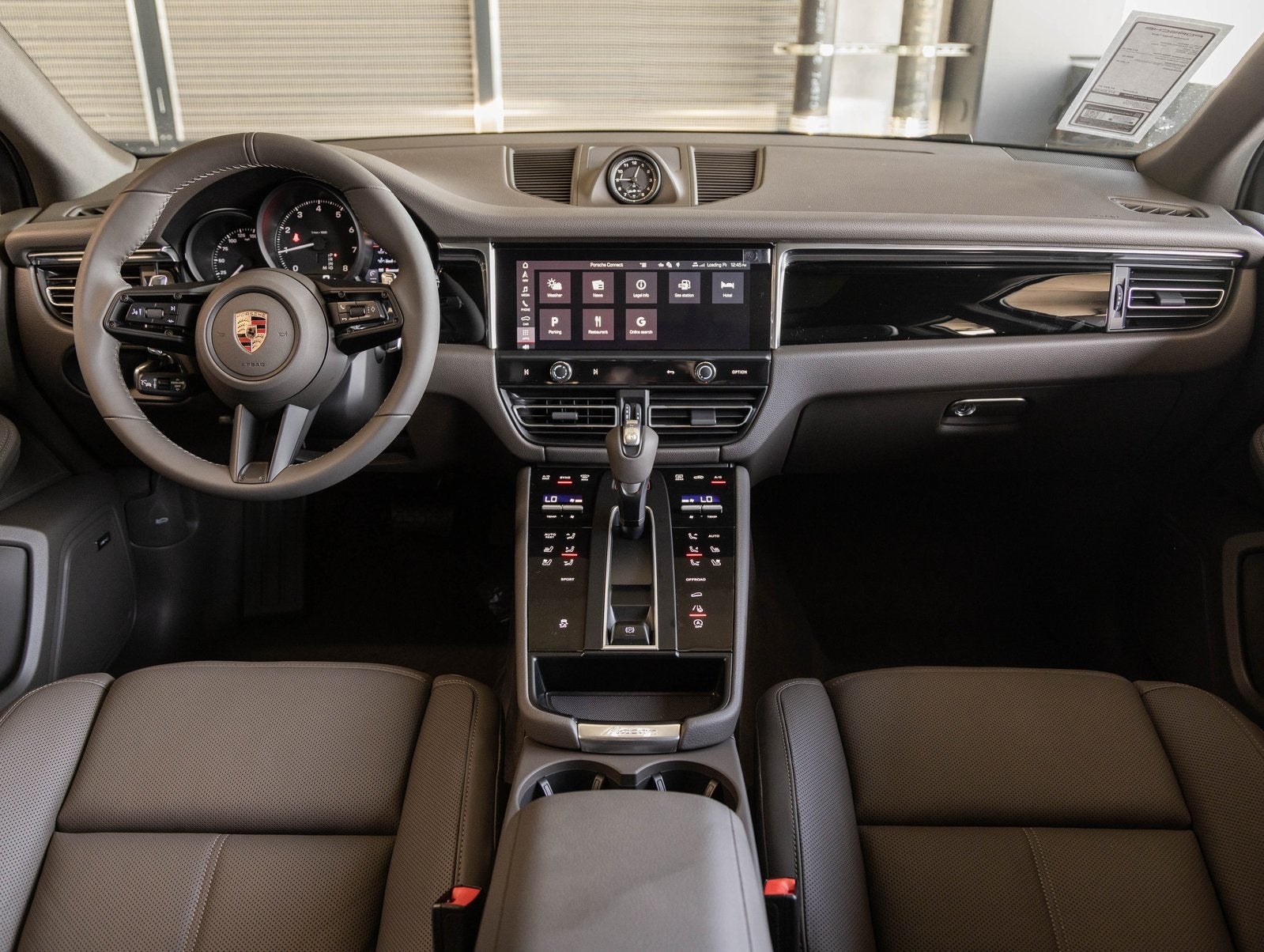 2026 Porsche Macan Macan