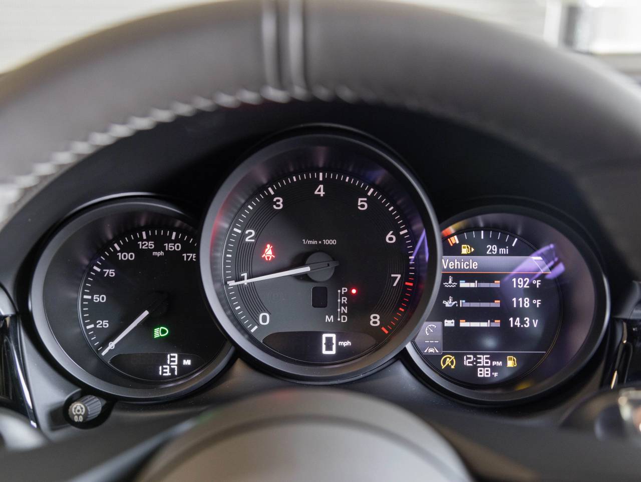 2026 Porsche Macan Macan