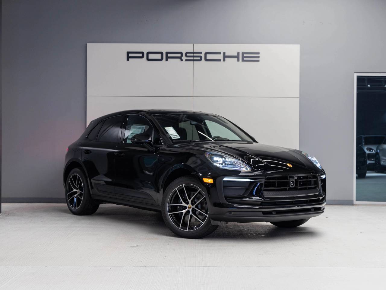 2026 Porsche Macan Macan