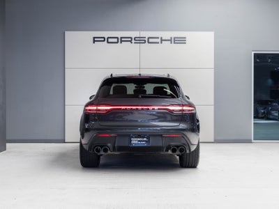 2026 Porsche Macan Macan