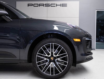 2026 Porsche Macan Macan