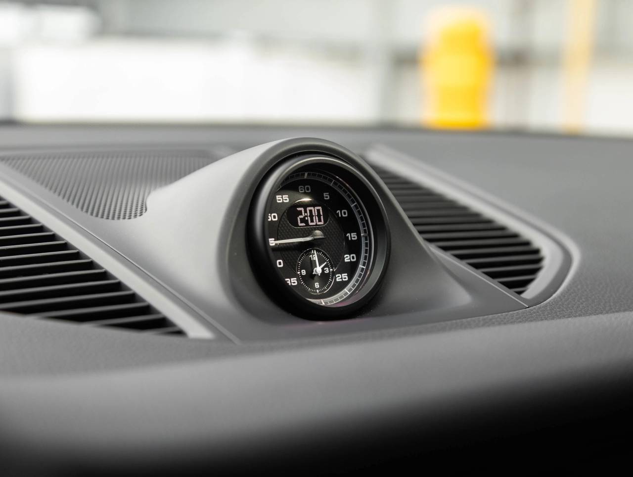 2026 Porsche Macan Macan