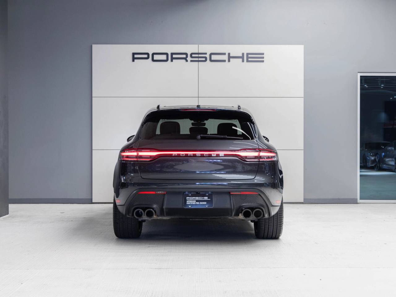 2026 Porsche Macan Macan