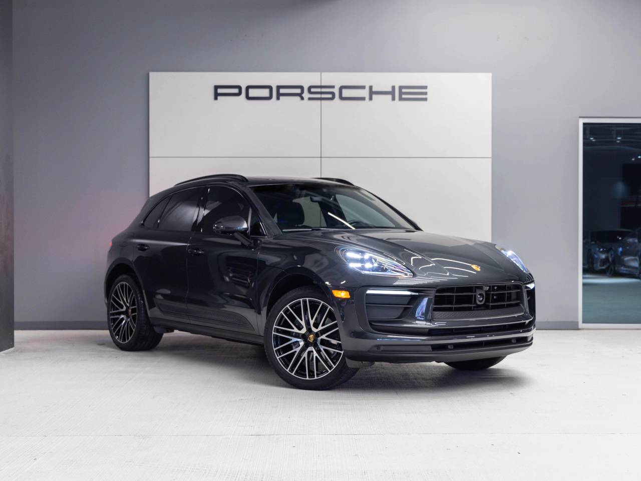 2026 Porsche Macan Macan