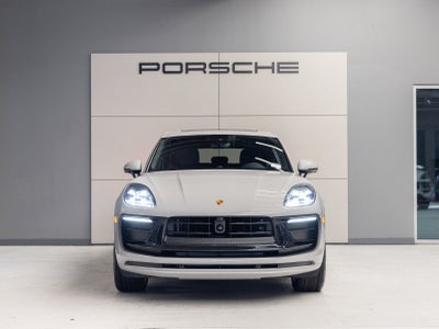 2026 Porsche Macan Macan T