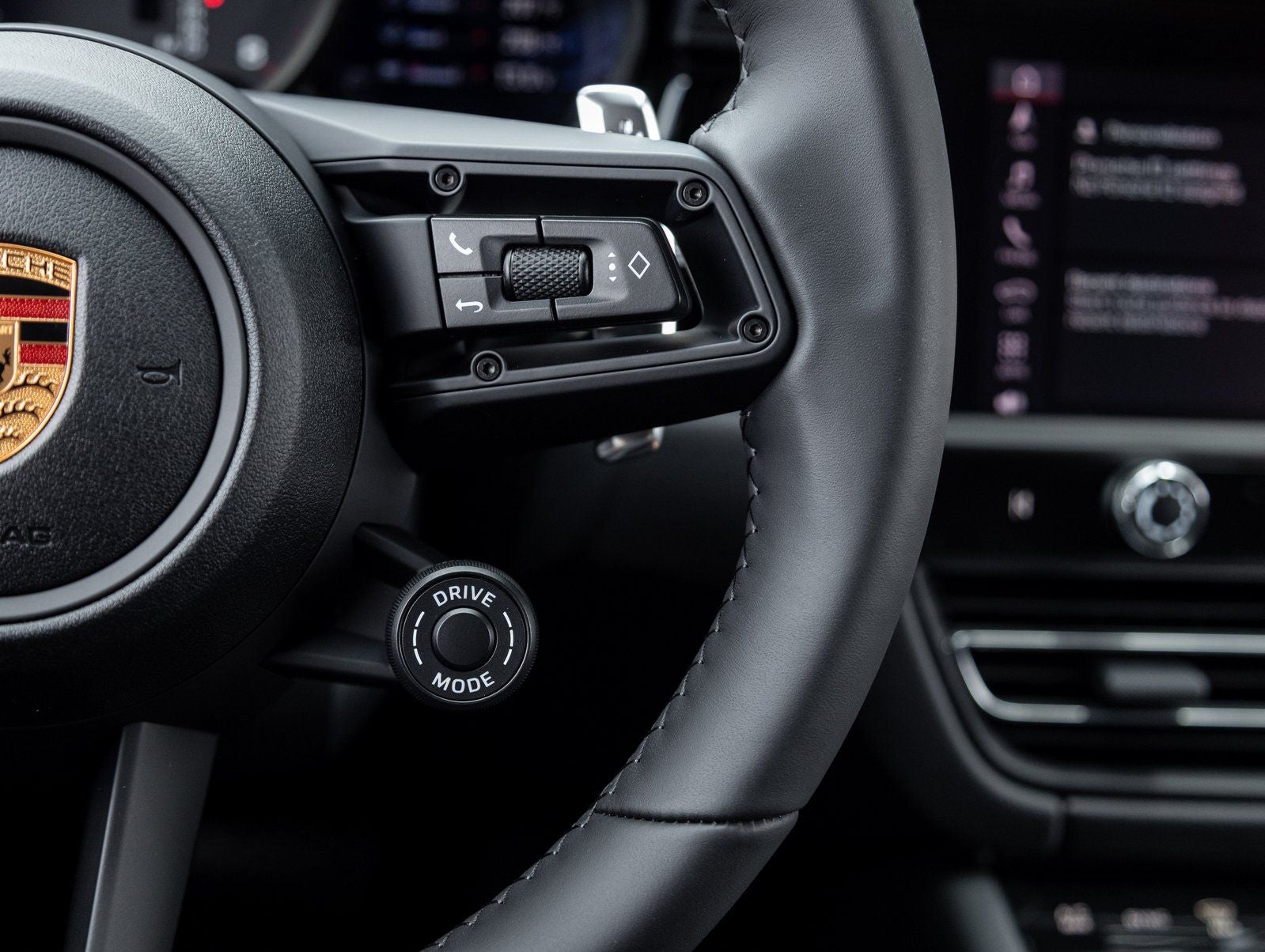 2026 Porsche Macan Macan T