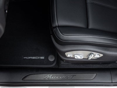 2026 Porsche Macan Macan T