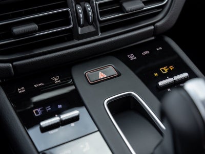 2026 Porsche Macan Macan T