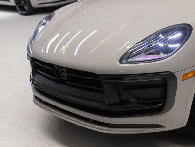 2026 Porsche Macan Macan T