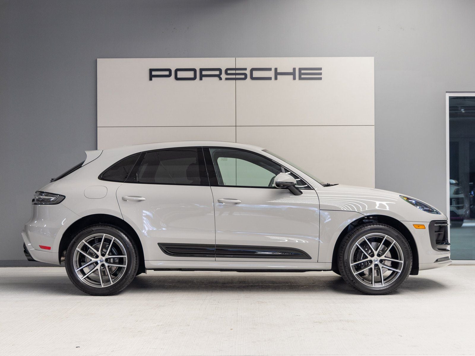 2026 Porsche Macan Macan T