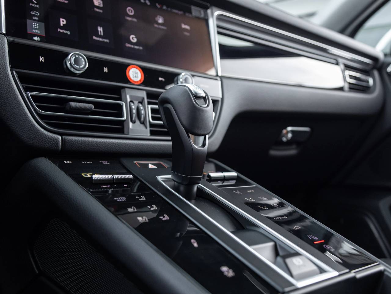 2026 Porsche Macan Macan T