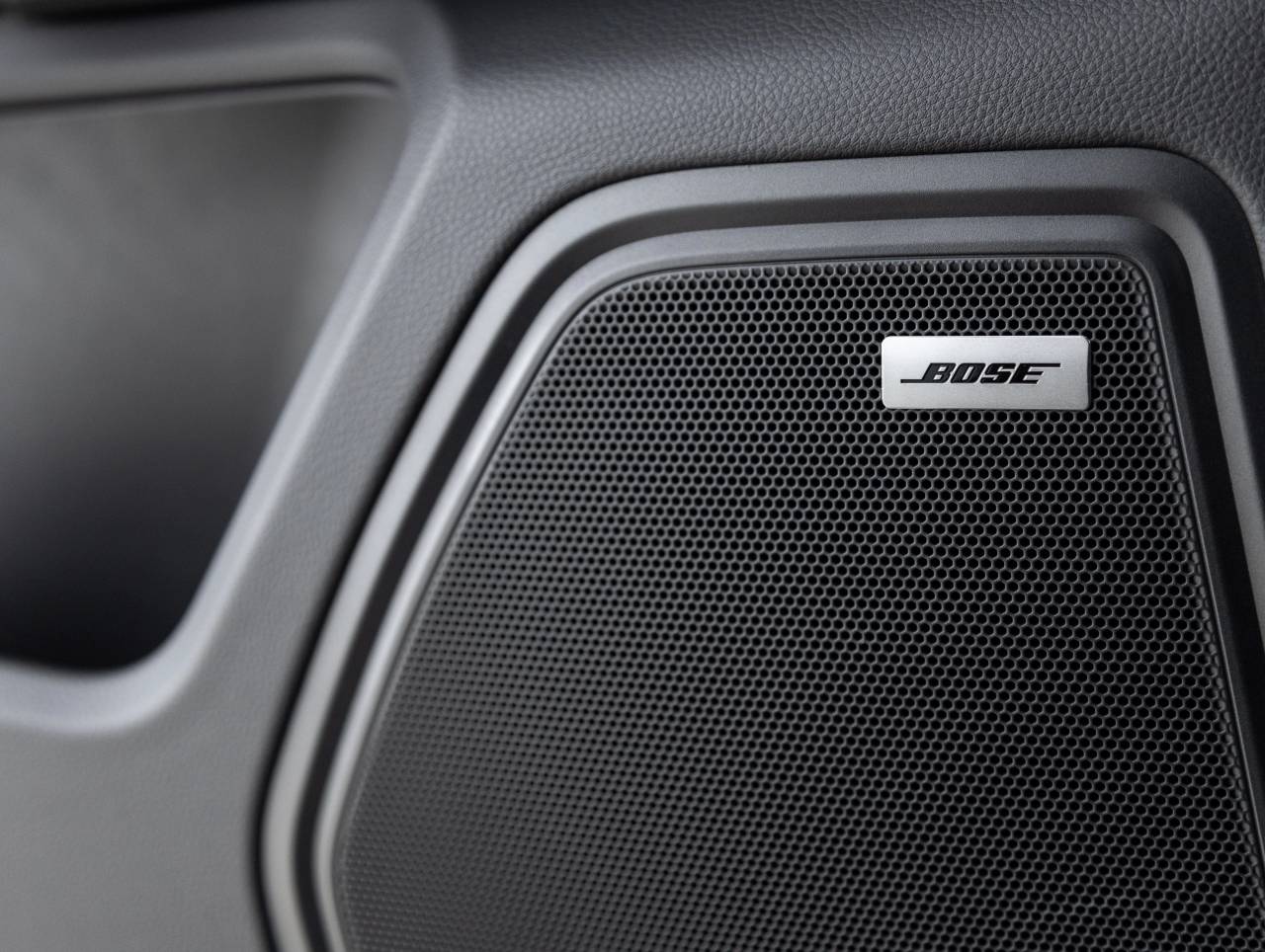 2026 Porsche Macan Macan T