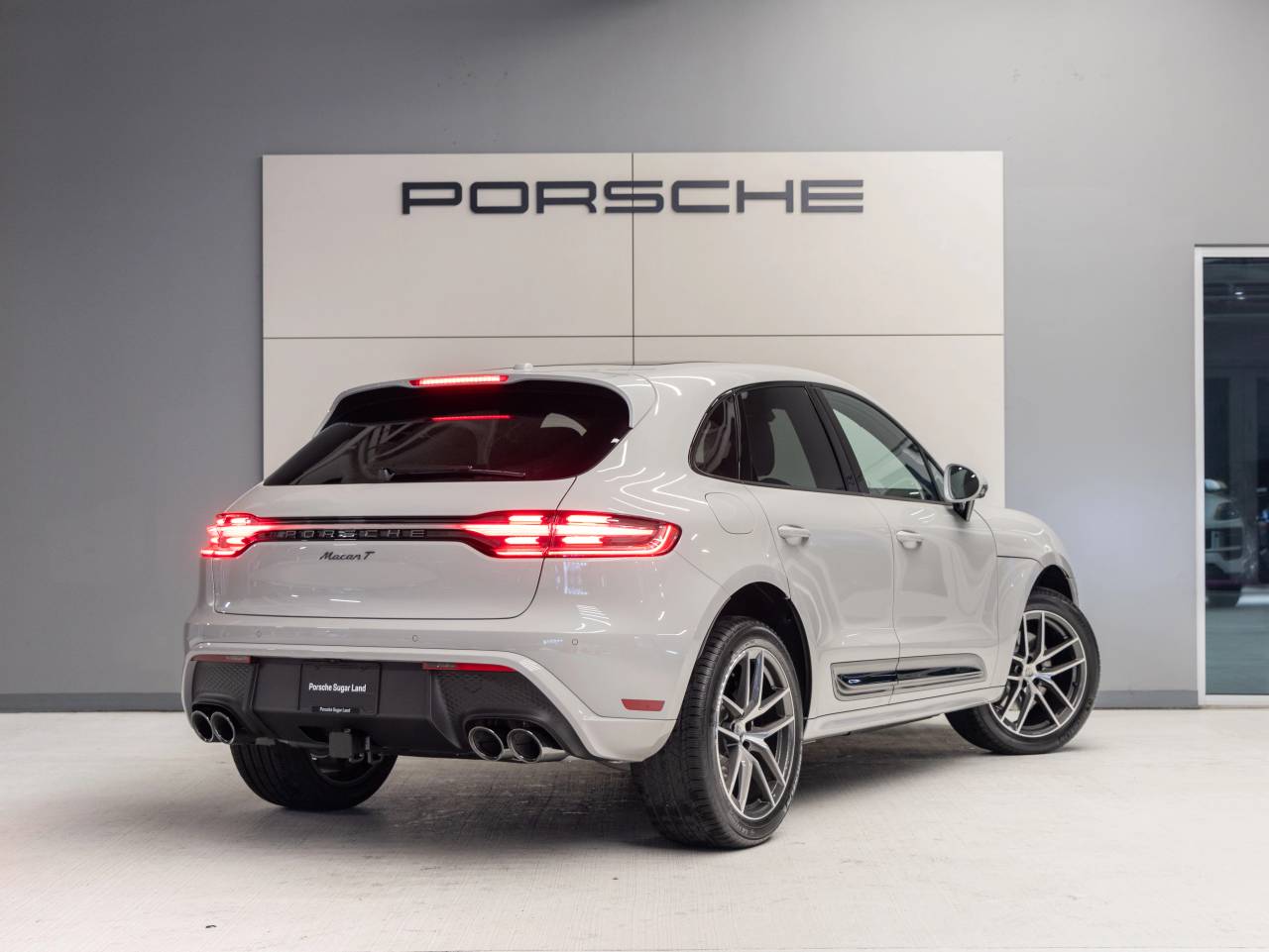 2026 Porsche Macan Macan T