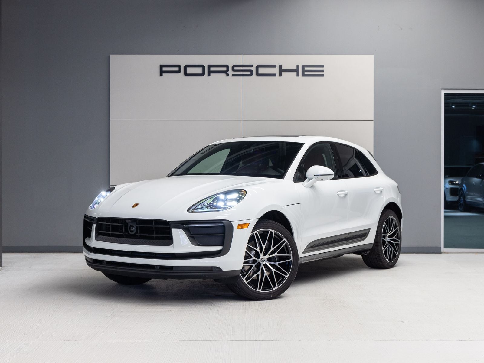 2026 Porsche Macan Macan