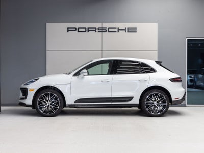 2026 Porsche Macan Macan