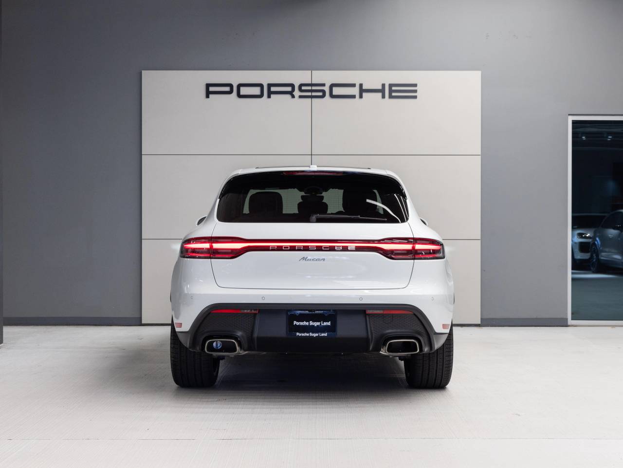 2026 Porsche Macan Macan
