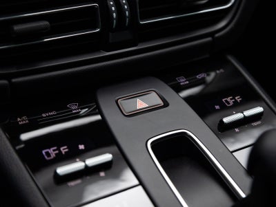 2024 Porsche Macan Macan