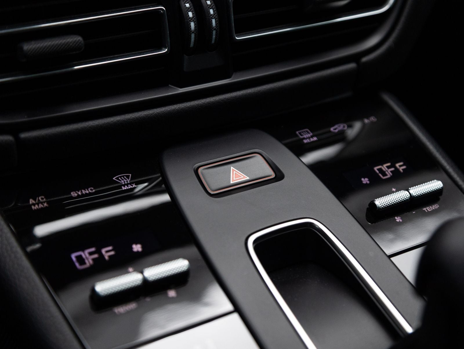 2024 Porsche Macan Macan