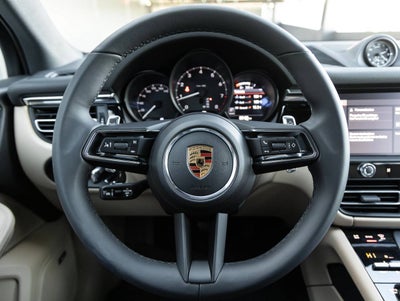 2026 Porsche Macan Macan