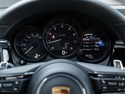 2026 Porsche Macan Macan