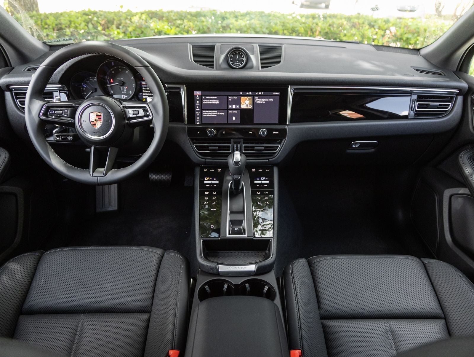 2026 Porsche Macan Macan