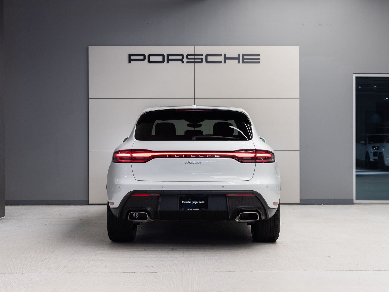 2026 Porsche Macan Macan