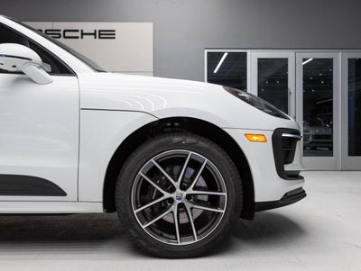 2026 Porsche Macan Macan