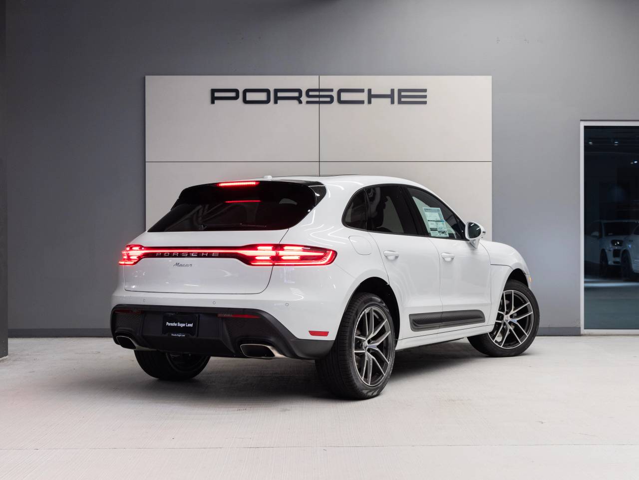 2026 Porsche Macan Macan