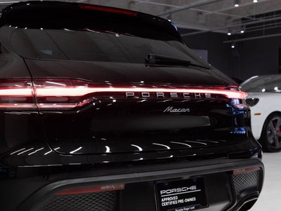 2023 Porsche Macan Macan (MY23)