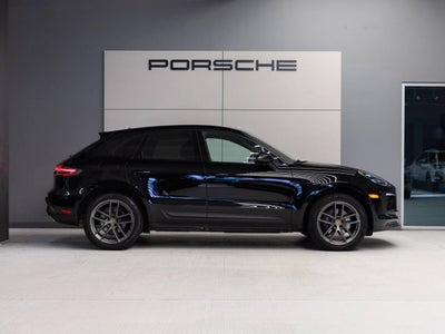 2023 Porsche Macan Macan (MY23)