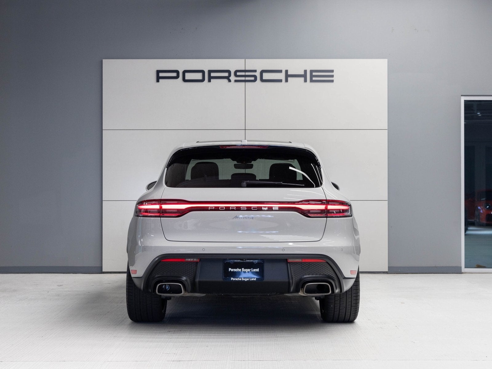 2026 Porsche Macan Macan