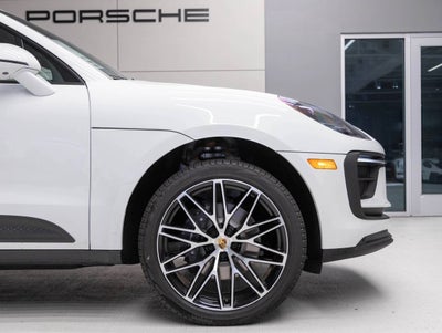 2026 Porsche Macan Macan