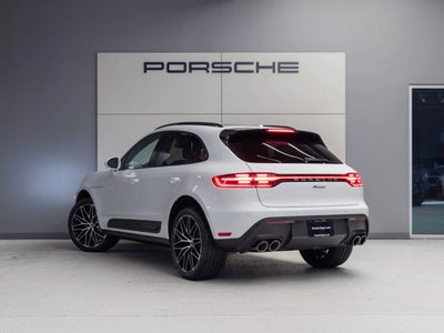 2026 Porsche Macan Macan