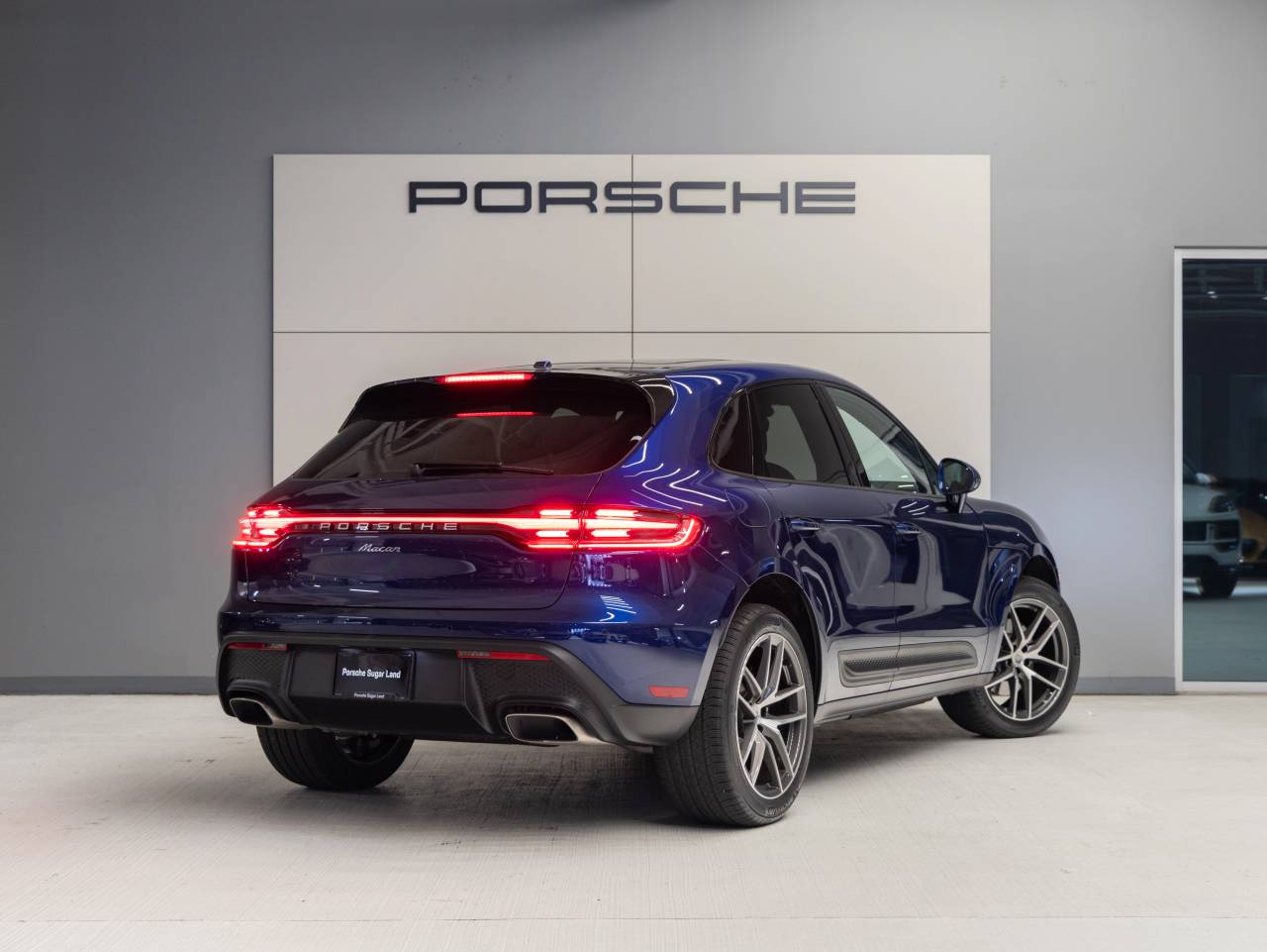 2026 Porsche Macan Macan