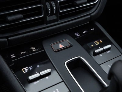 2026 Porsche Macan AWD