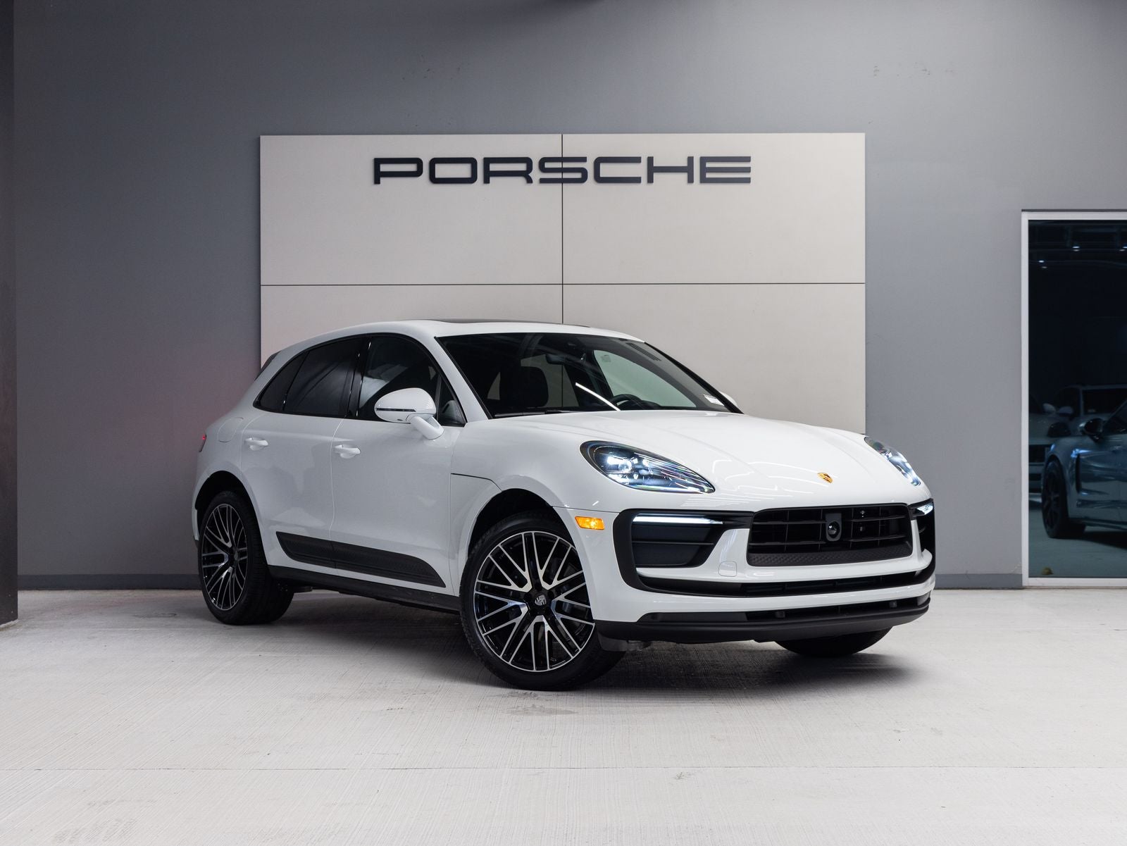 2026 Porsche Macan Macan