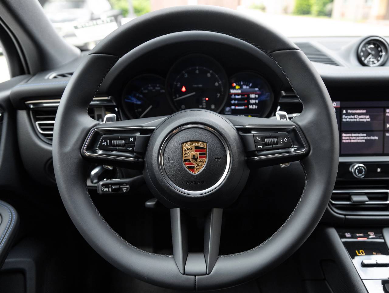 2026 Porsche Macan Macan