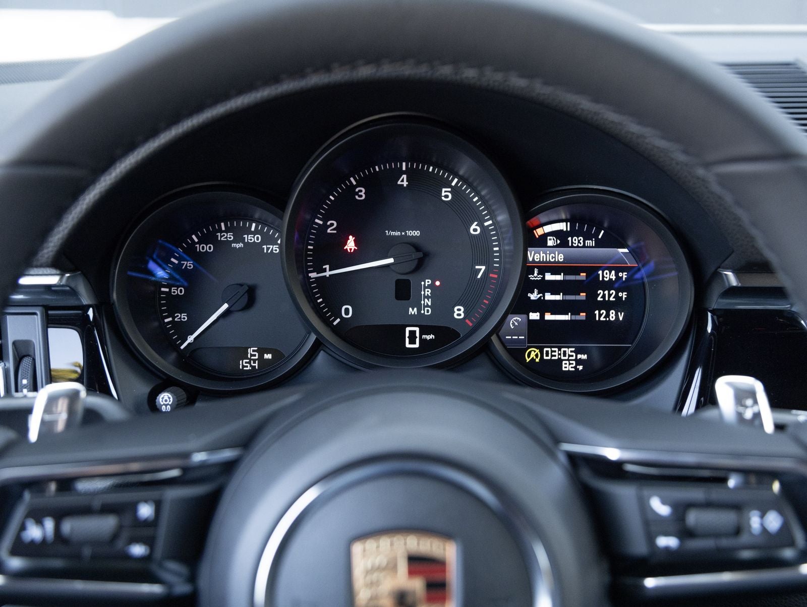2026 Porsche Macan AWD