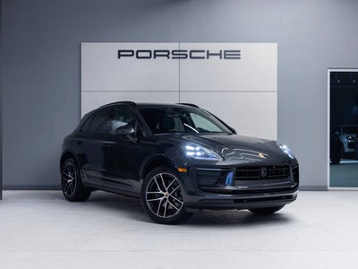 2026 Porsche Macan AWD