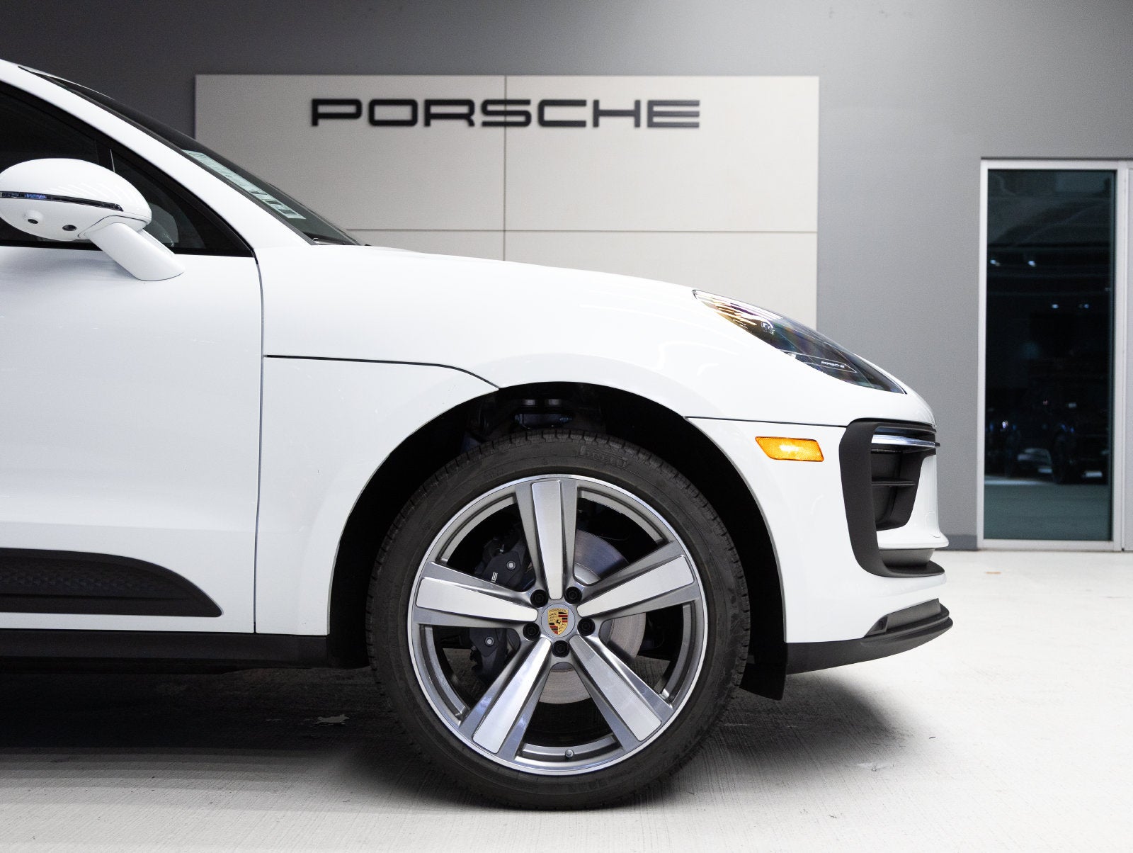 2026 Porsche Macan Macan