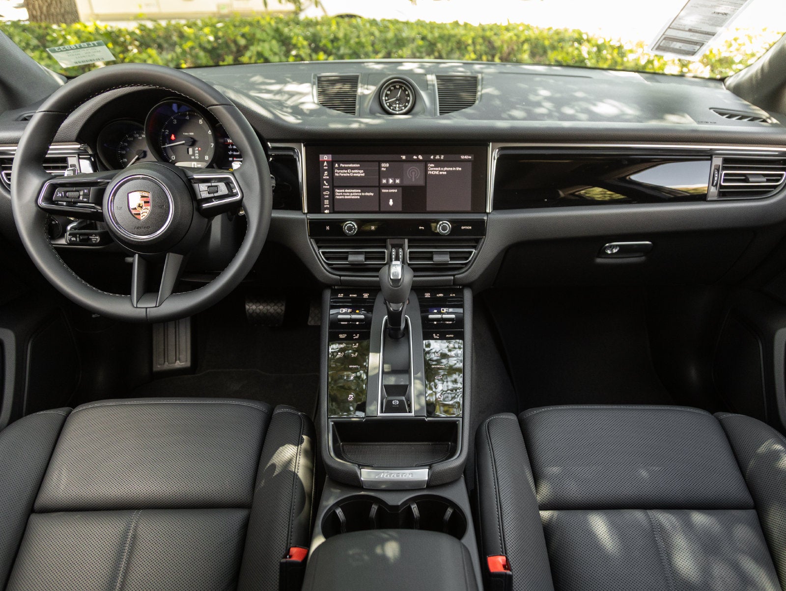 2026 Porsche Macan Macan