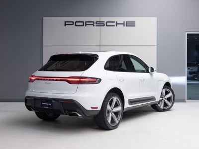 2026 Porsche Macan Macan
