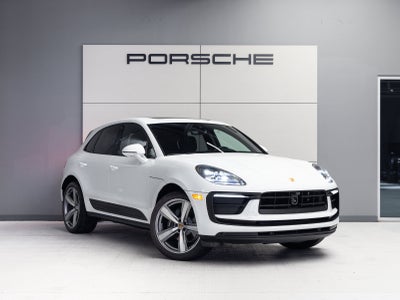2026 Porsche Macan Macan