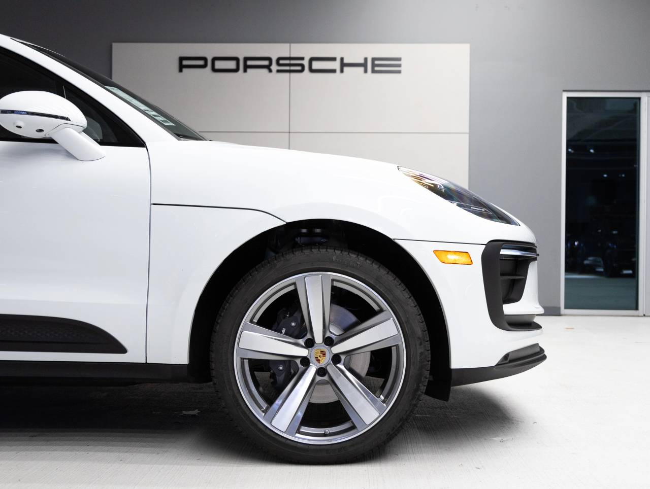 2026 Porsche Macan Macan