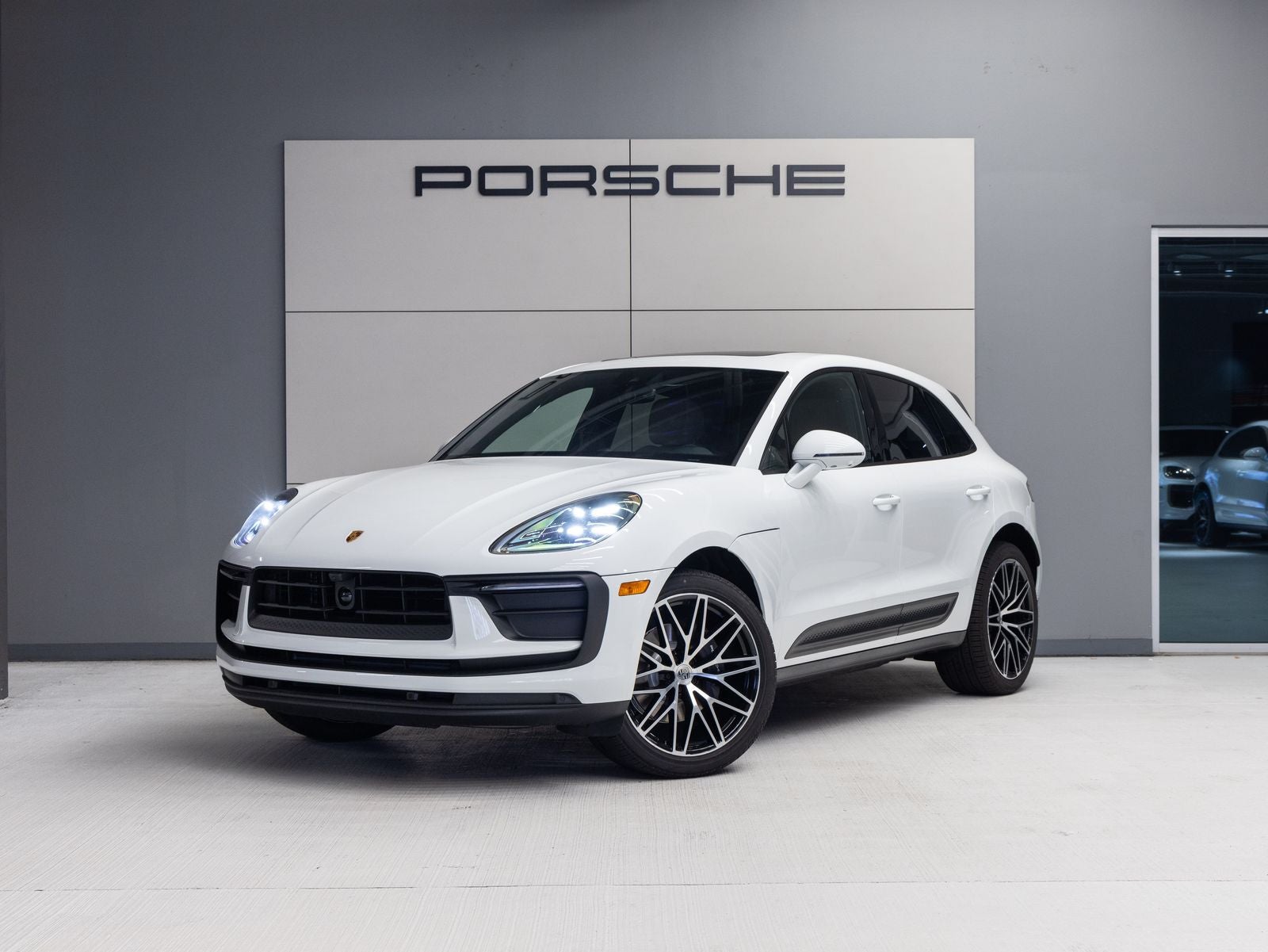 2026 Porsche Macan Macan